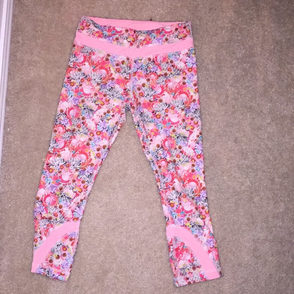 Lulu Lemon athletic Leggings